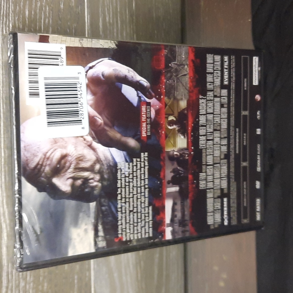 Zombie massacre 2 reach of the dead adult movie - Picture 3 of 4